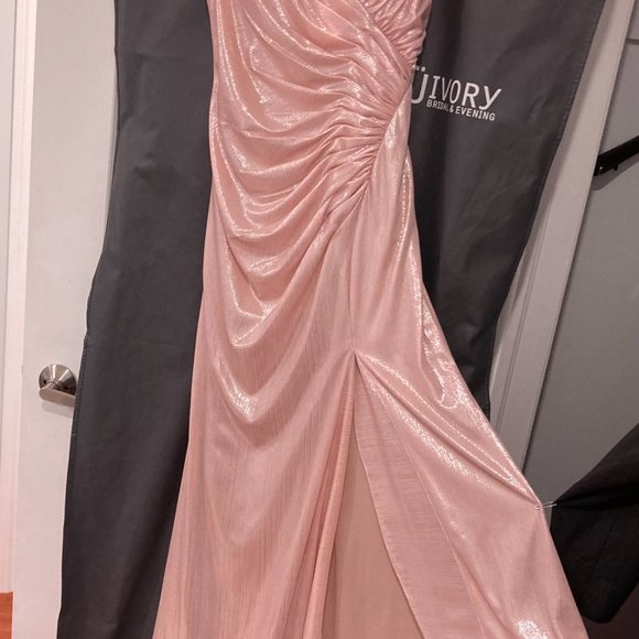 Mother of the Groom dress - Picture 11 of 15